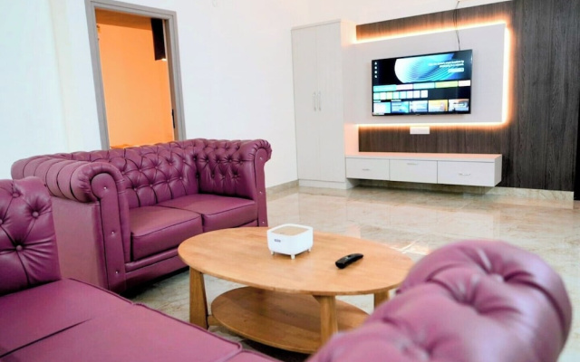 Amaira Studio Living