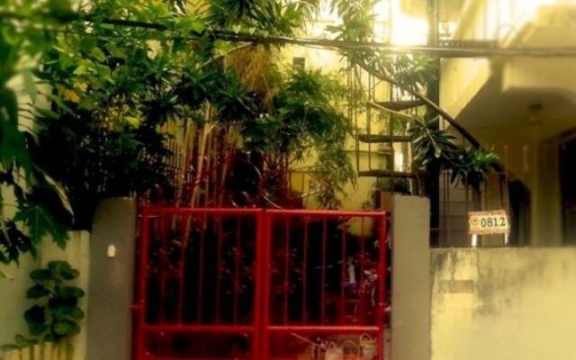 812 Angol Boracay Apartment