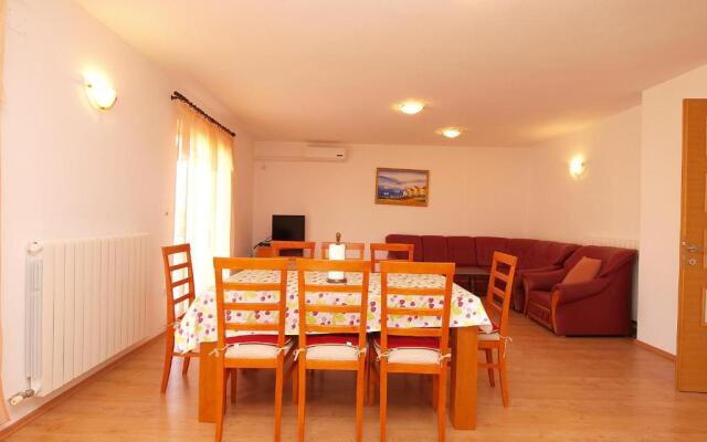 Apartments Stanko 777