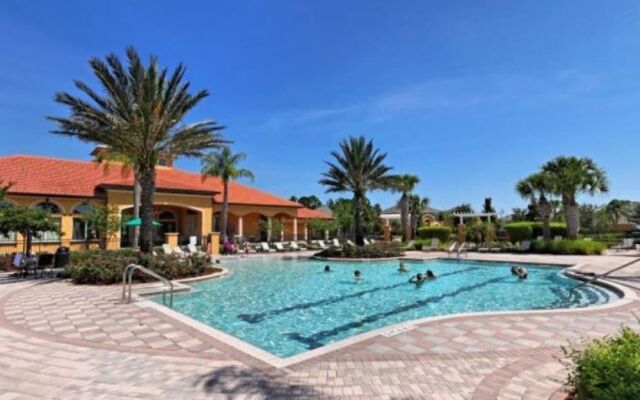 Watersong - Luxurious 5bd/4.5ba Pool Home #5wr510