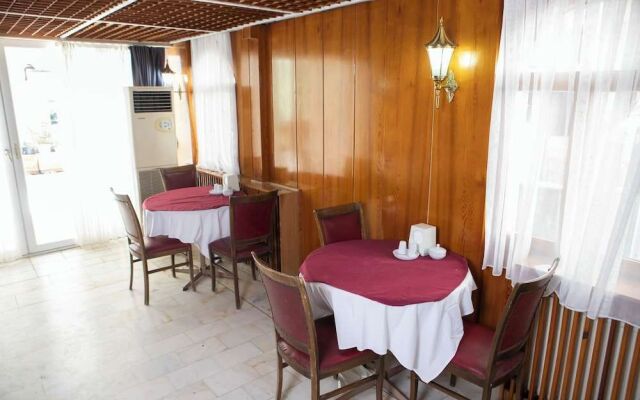 Mekan Otel Villa