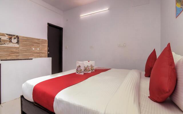 OYO Flagship 16149 Jai Residency