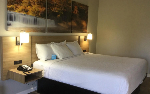 Days Inn by Wyndham Jackson