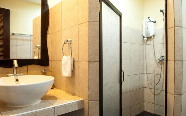 Nabulao Beach and Dive Resort