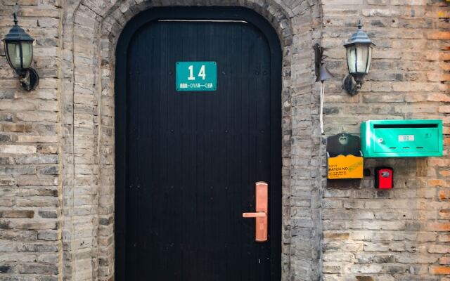 Shanghai Art Inn Vermeer