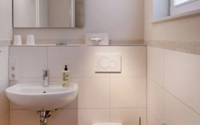 Dunenhuus Ost Modern Retreat