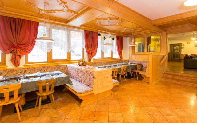 Chalet Hotel Diamant
