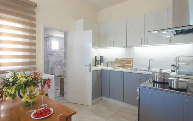 Nikos Studios