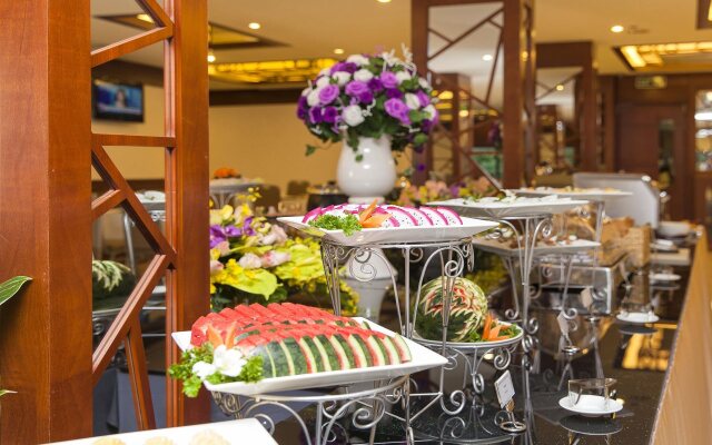 Vien Dong Hotel