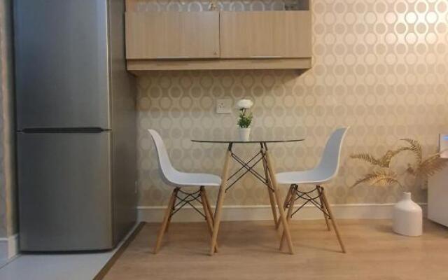 Stunning, Modern 1 bedroom Apartment Sandton