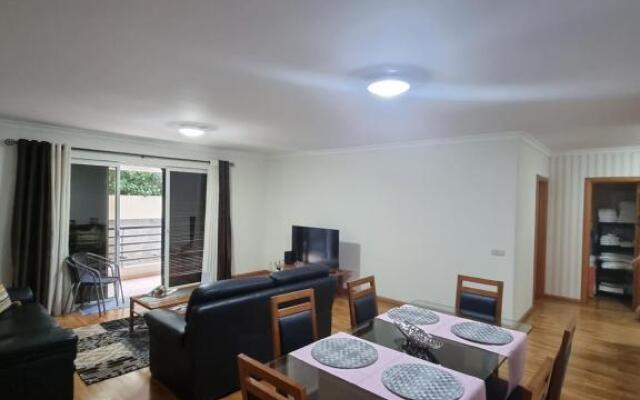 Suncoast Residence V (Free parking)