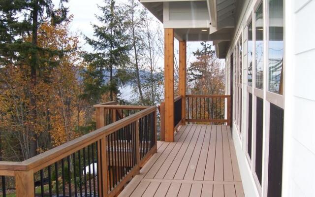 The Hillcrest Hideaway