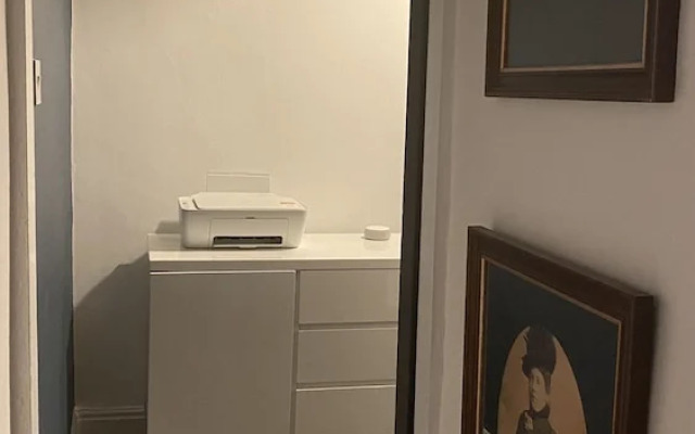 Refurbished 3 Bed House in Manchester