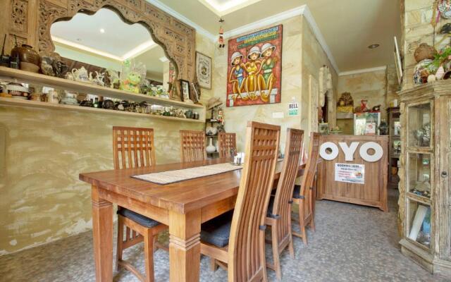 OYO 401 The Frog Homestay Sanur
