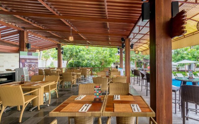 Grand Whiz Hotel Nusa Dua