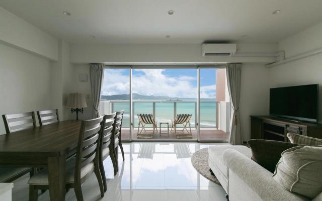 Hideout Okinawa Uruma