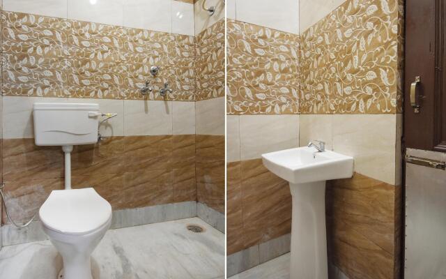 OYO 48981 Hotel HC Residency
