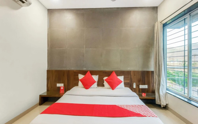 OYO 13628 Sorina Hillside Resort