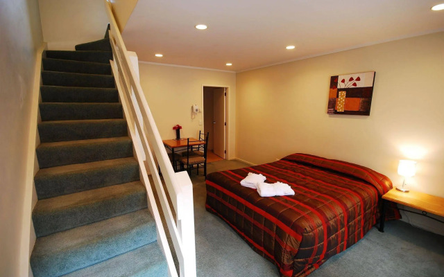 Baden Lodge Motel