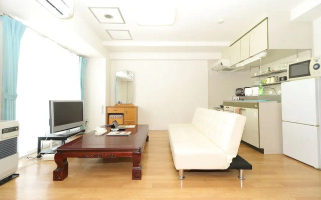 Heights Showa 202