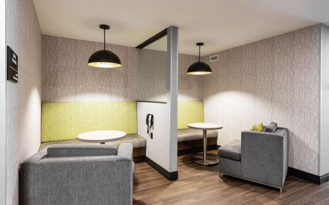 Hampton Inn & Suites by Hilton Quebec City Beauport