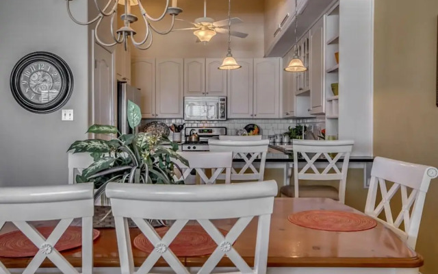 Hemingways by the Sea Condo Rentals