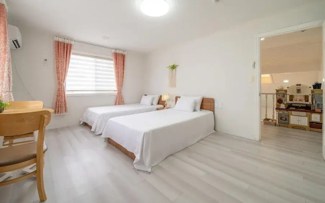 Daebudo Hebron Poolvilla