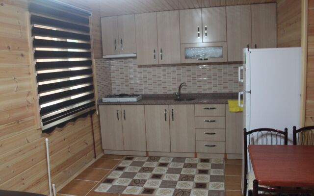Sarahome Apart