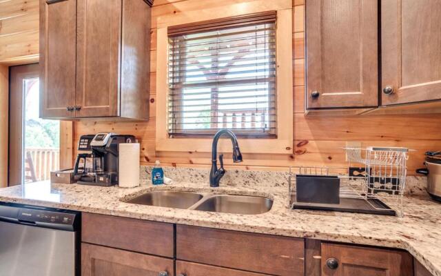 4 Bedroom Cabin for 14