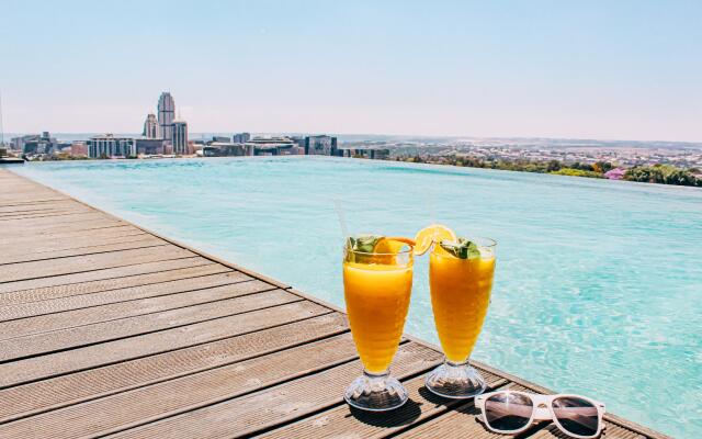 Reserved Suites Illovo