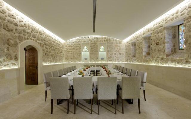 Kasri Nehroz Otel