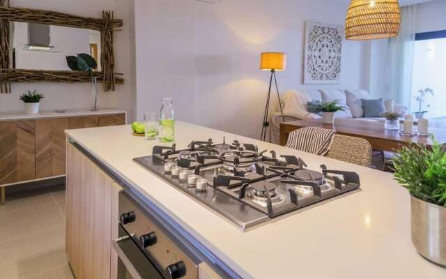 Modern and Spacious Condo Steps From the Beach