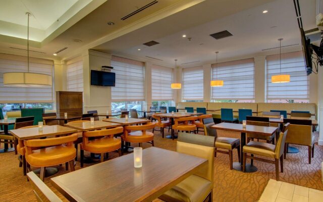 Hilton Garden Inn Norwalk