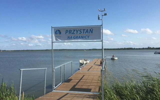 Przystań Na Granicy
