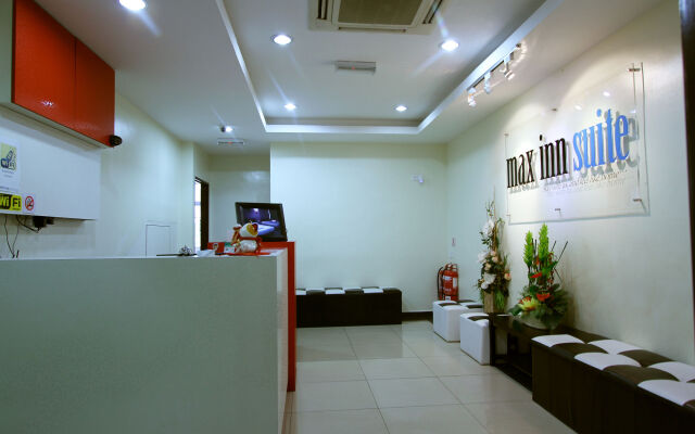Max Inn Suite Hotel