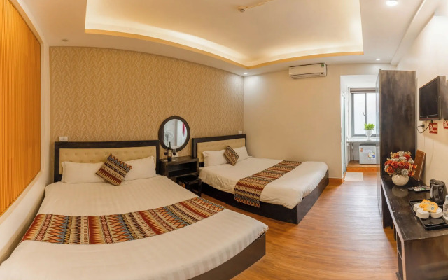 Phuong Nam Mountain View Hotel