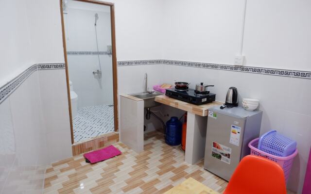 Winter Spring Homestay Center