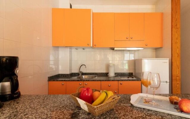 Leticia Del Mar Apartments