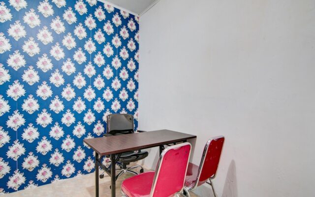 OYO 92861 Raya Guest House Syariah