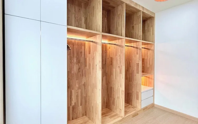 Minimalist Townhome Stay