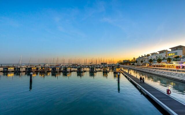 The Homeboat Company Parque das Nacoes