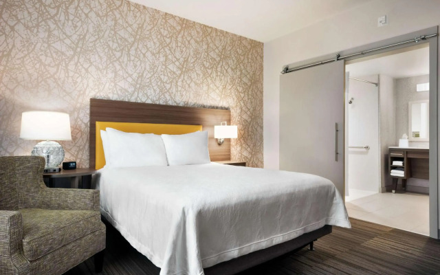 Home2 Suites by Hilton Brooklyn Park Minneapolis