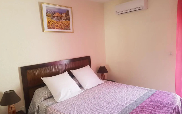 Brit Hotel Confort Helios Agde