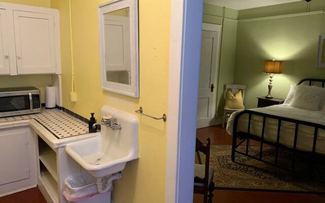 Historic Whiting Hotel Suites