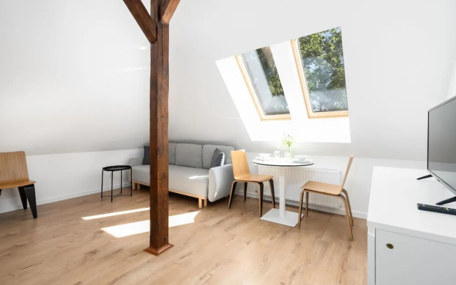 Rycerska Apartments by Renters