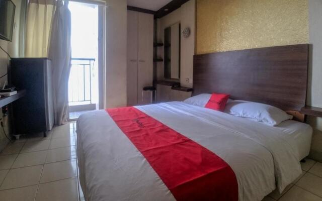 RedDoorz Apartment @ Serpong Greenview 2