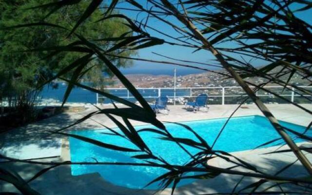 Holiday Home 2 Bedrooms 1 Bathroom - Paros
