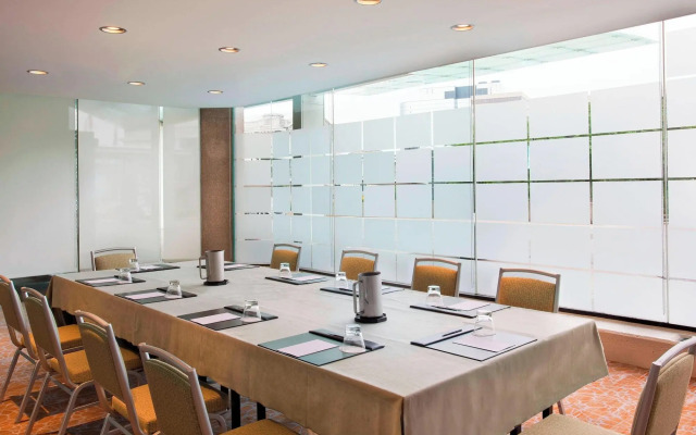 The Westin Kansas City at Crown Center