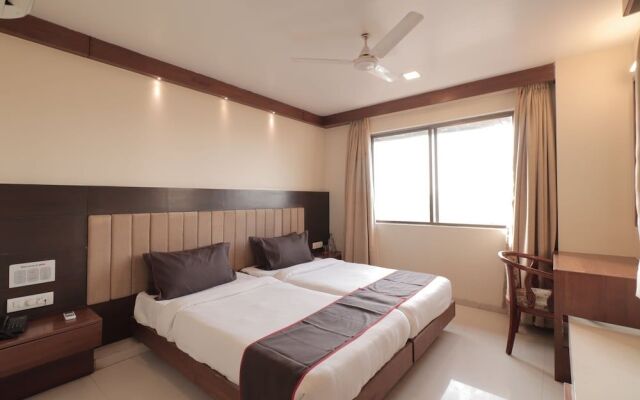 OYO Flagship 17196 Hotel Metro Inn