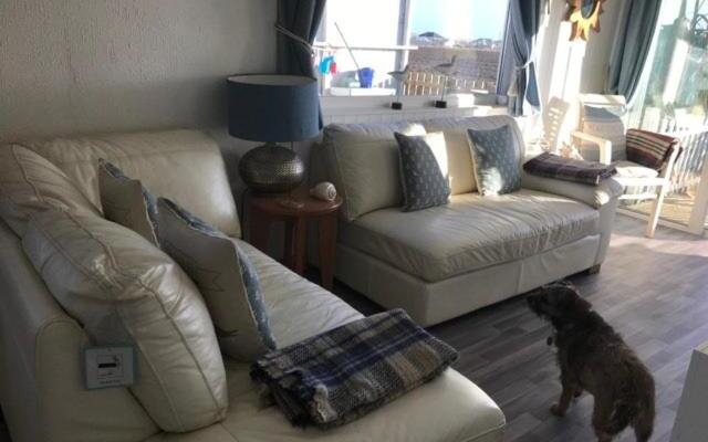 The Sun Trap @ Bridlington's Bed & Bowl Beach Breaks